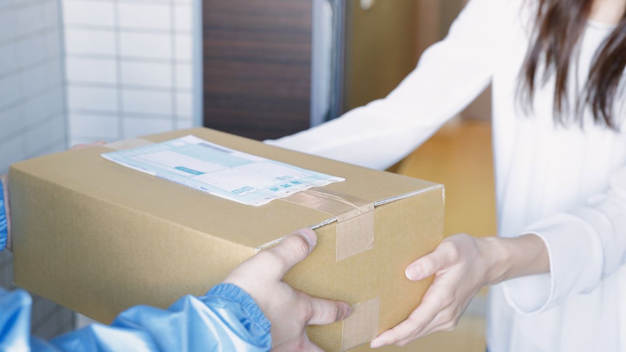 宅配便サービス